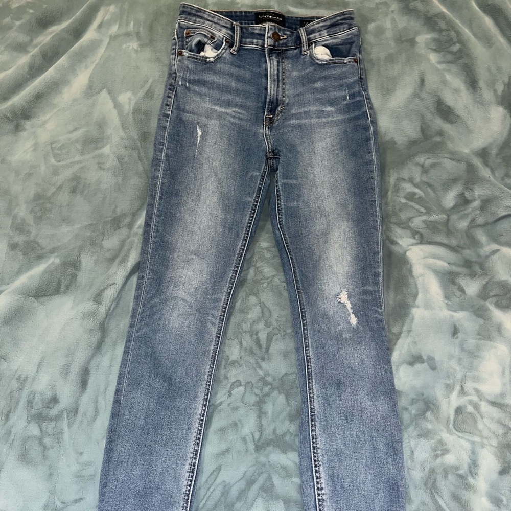 Lucky Brand size four skinny jeans